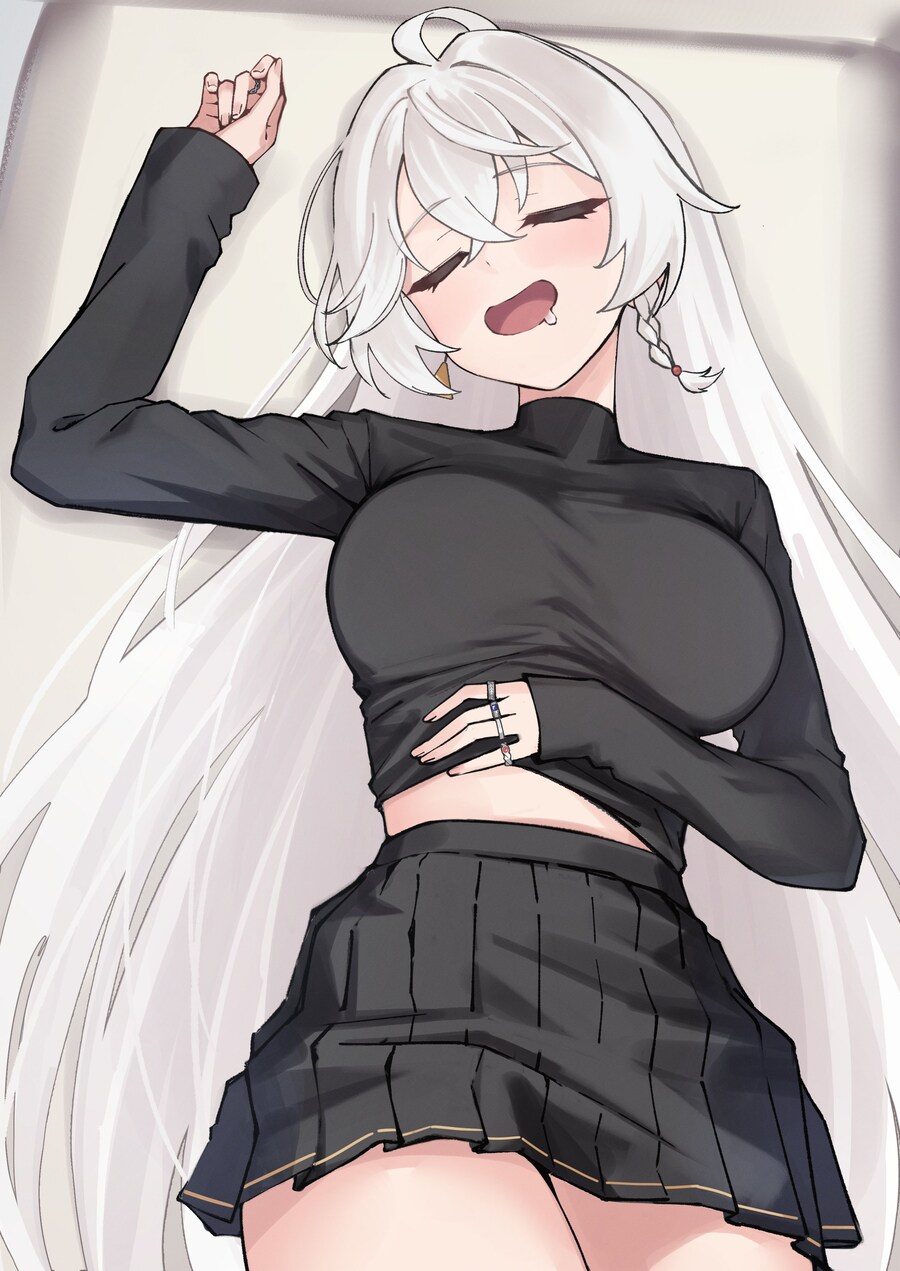 블루아카) 에리 갈수록 커지네_1.jpg