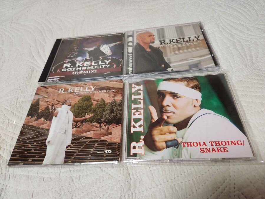 R.KELLY 싱글 앨범들_1.jpg
