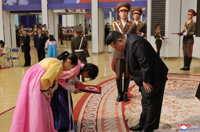 북한에 유일한 고도비만 40대 아저씨 근황_5.jpg