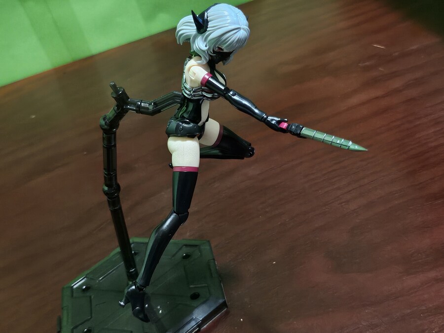 이스턴 모형 (A.T.K GIRLS) 어택걸 시리즈 엔드리스 나이트 카밀라 (1)_235.jpg