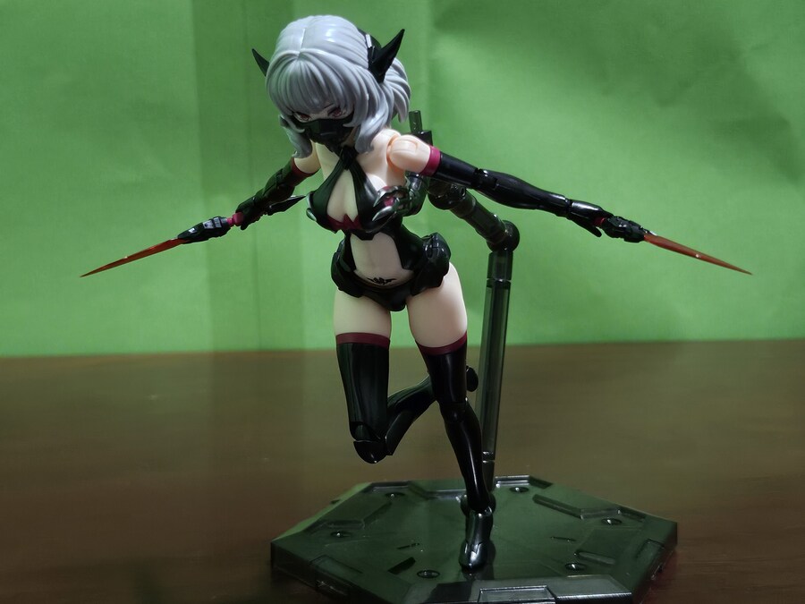 이스턴 모형 (A.T.K GIRLS) 어택걸 시리즈 엔드리스 나이트 카밀라 (1)_243.jpg