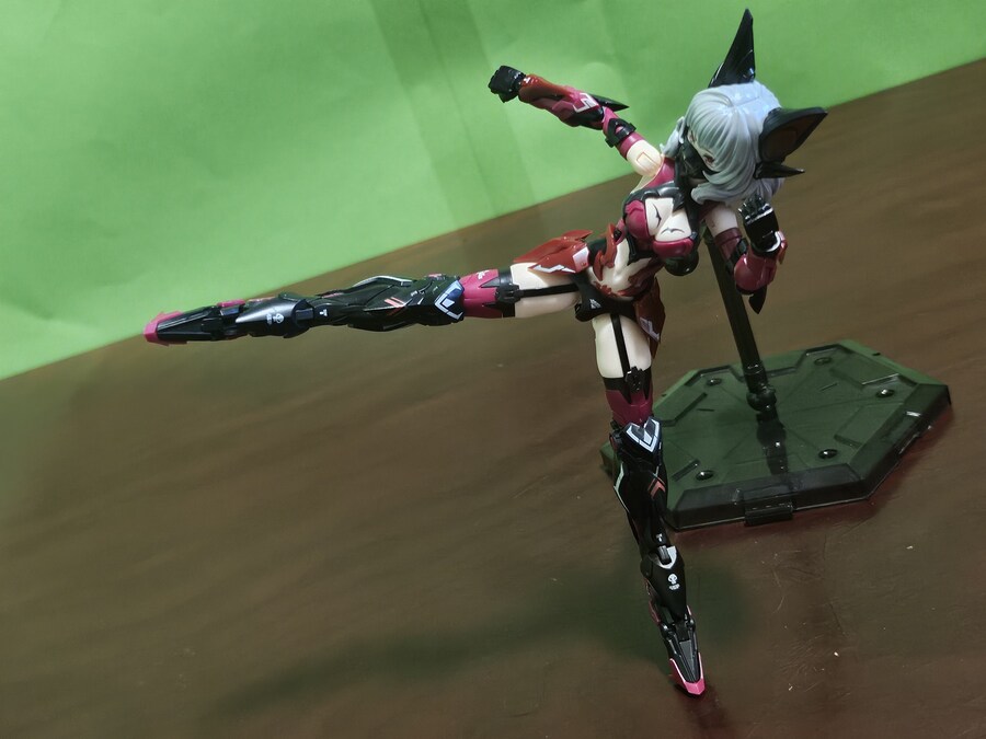 이스턴 모형 (A.T.K GIRLS) 어택걸 시리즈 엔드리스 나이트 카밀라 (1)_320.jpg