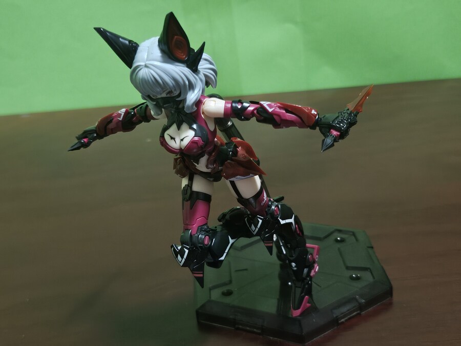 이스턴 모형 (A.T.K GIRLS) 어택걸 시리즈 엔드리스 나이트 카밀라 (1)_375.jpg