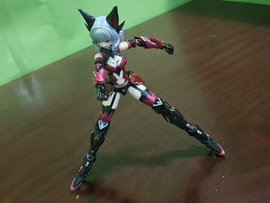 이스턴 모형 (A.T.K GIRLS) 어택걸 시리즈 엔드리스 나이트 카밀라 (1)_418.jpg