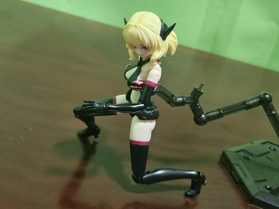 이스턴 모형 (A.T.K GIRLS) 어택걸 시리즈 엔드리스 나이트 카밀라 (2)_226.jpg