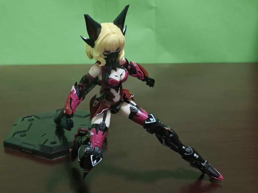 이스턴 모형 (A.T.K GIRLS) 어택걸 시리즈 엔드리스 나이트 카밀라 (2)_278.jpg