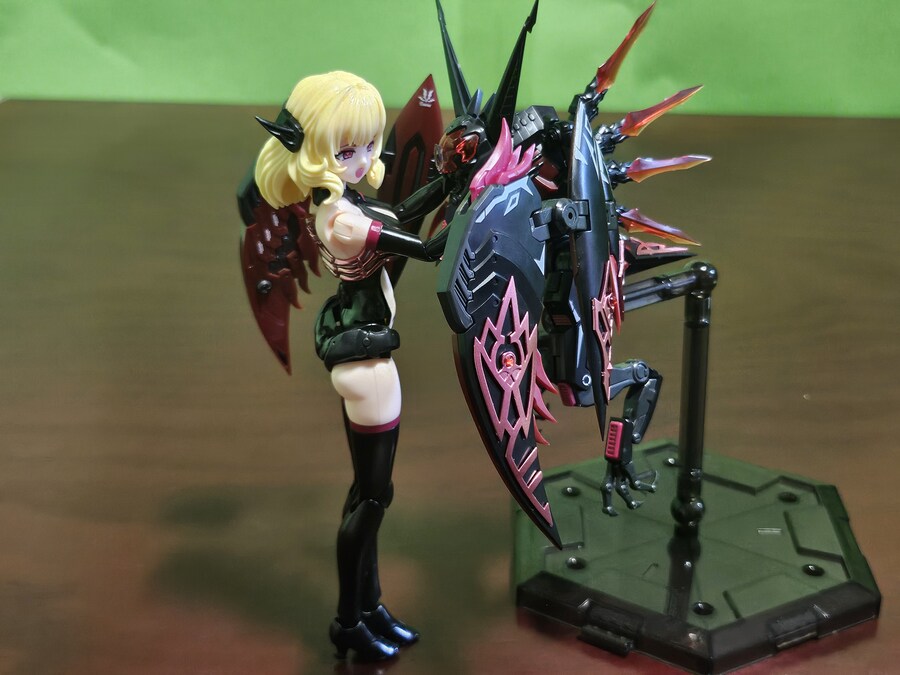 이스턴 모형 (A.T.K GIRLS) 어택걸 시리즈 엔드리스 나이트 카밀라 (2)_325.jpg