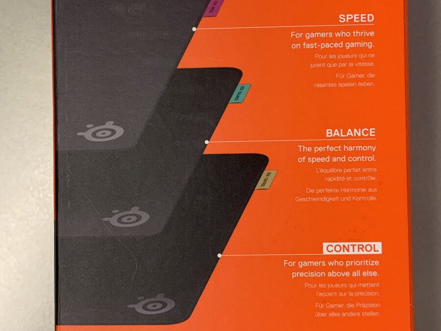 스틸시리즈 QcK Pro Control 게이밍 마우스패드_3.jpg