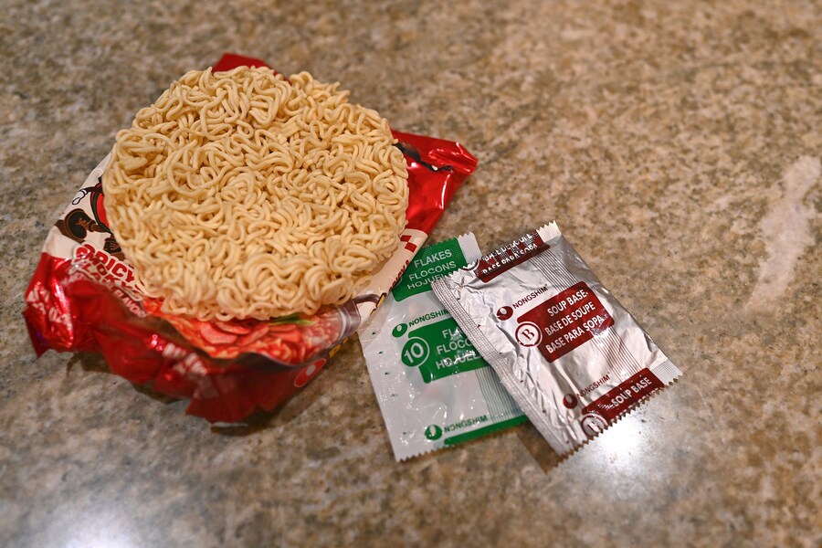 쉬는날에 끼려묵는 부대라면;ㅎ_2.jpg