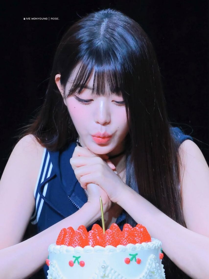 아이브 장원영_7.jpg
