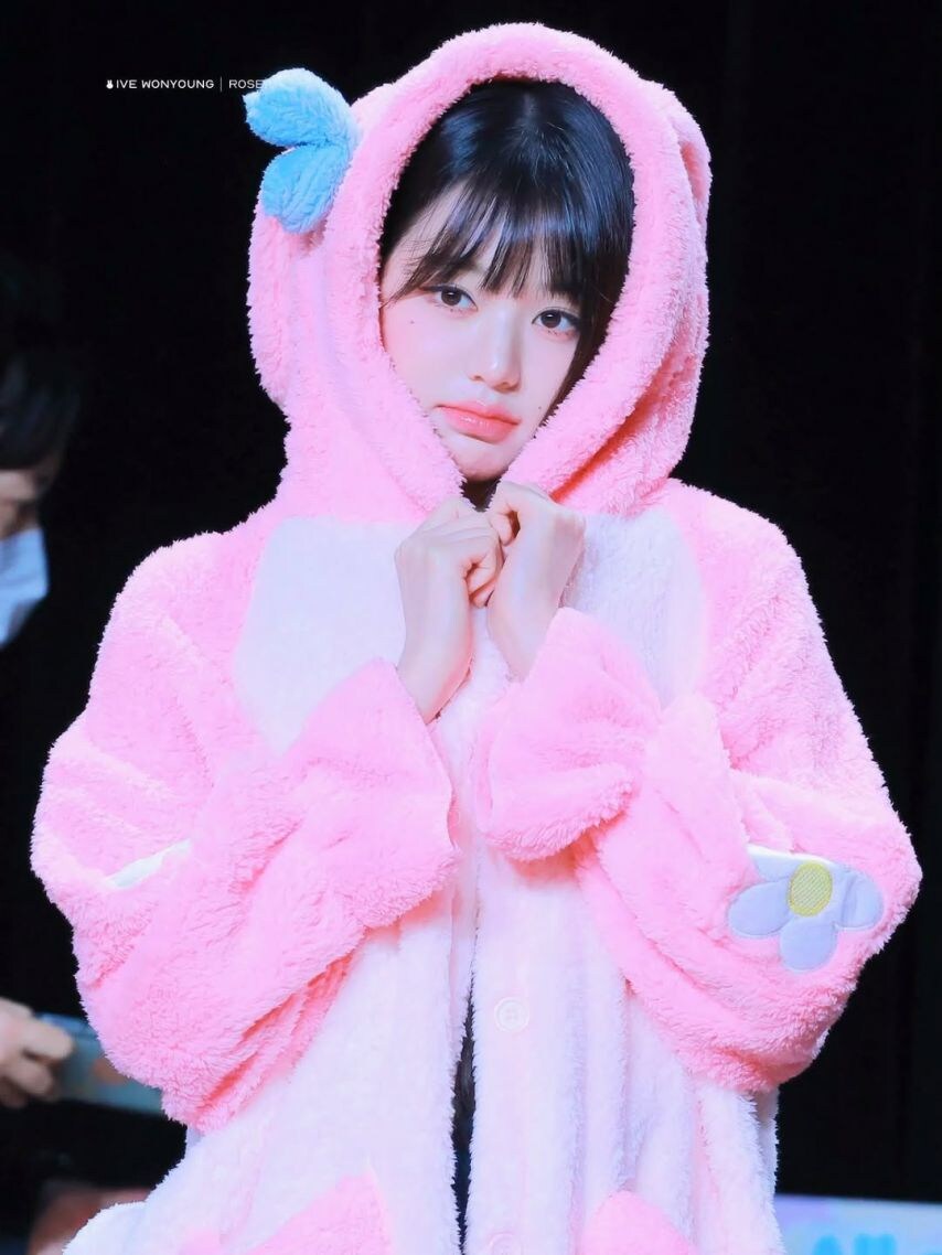 아이브 장원영_13.jpg