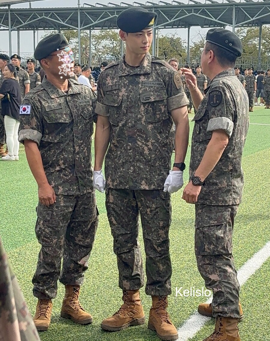 차은우 군대에서 베레모 씌우면 안되는 이유.JPG_2.jpg
