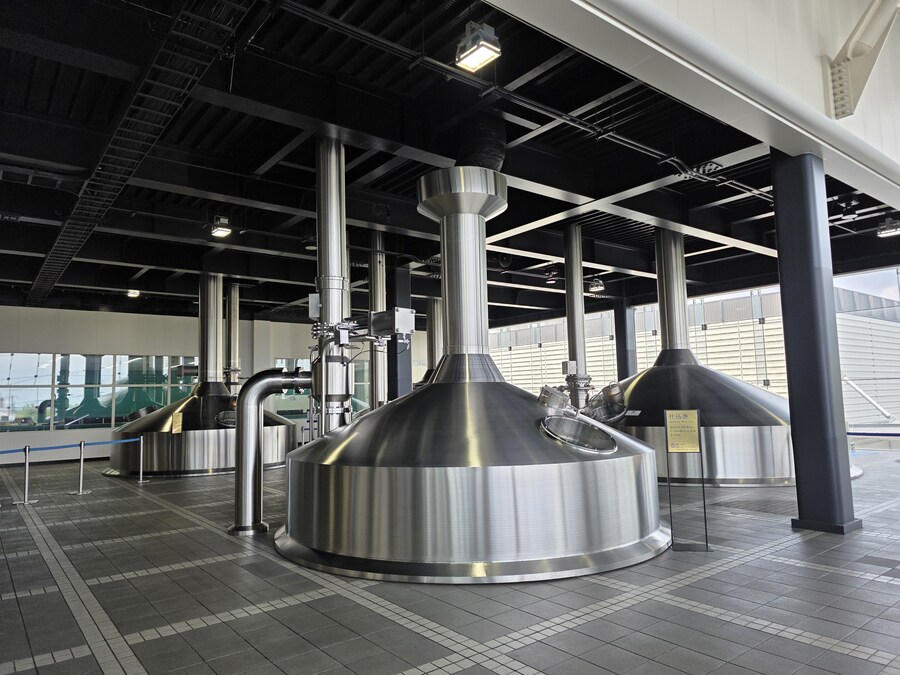 [스압] 산토리 교토 맥주공장 하쿠슈 배럴 숙성 맥주 투어 다녀왔습니다_15.jpg