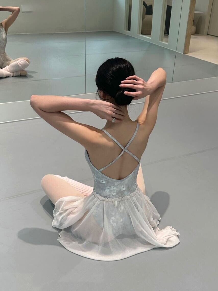 호불호 갈리는 복장 jpg_1.jpg