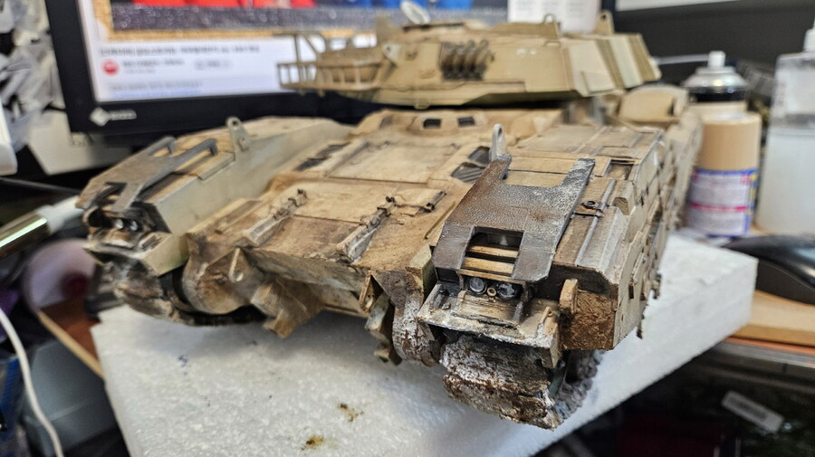 1/24 M61a5 지구연방군 61식전차. 3D출력-도색_28.jpg