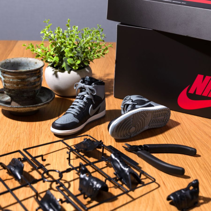 반다이 X 나이키 NIKE AIR JORDAN 1 샘플 사진_3.jpg