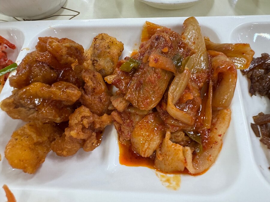 이번주 구디 7500원 구내식단 밥_7.jpg