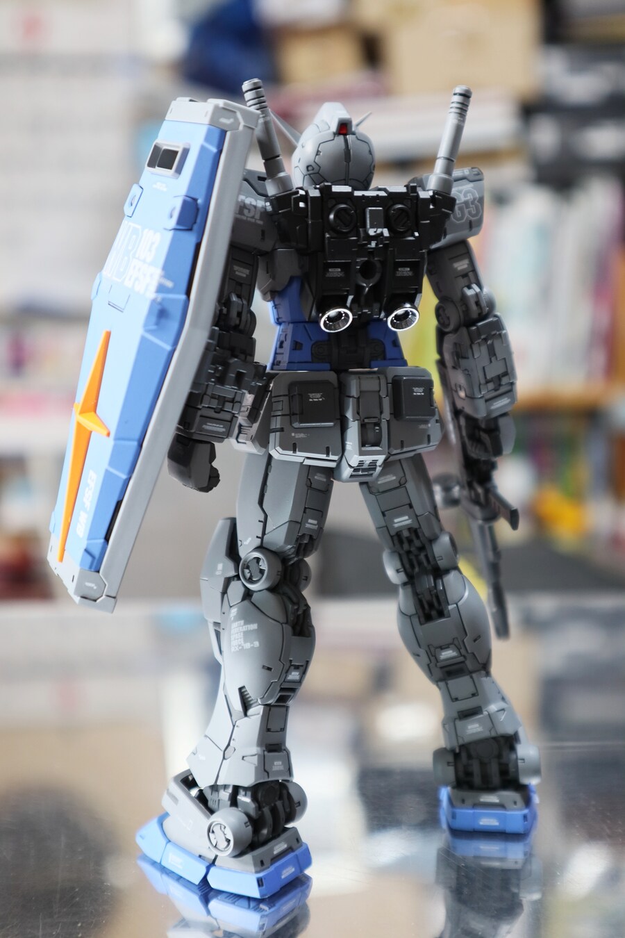 반다이 RG 1/144 퍼스트2.0 G3 도색완성._5.jpg