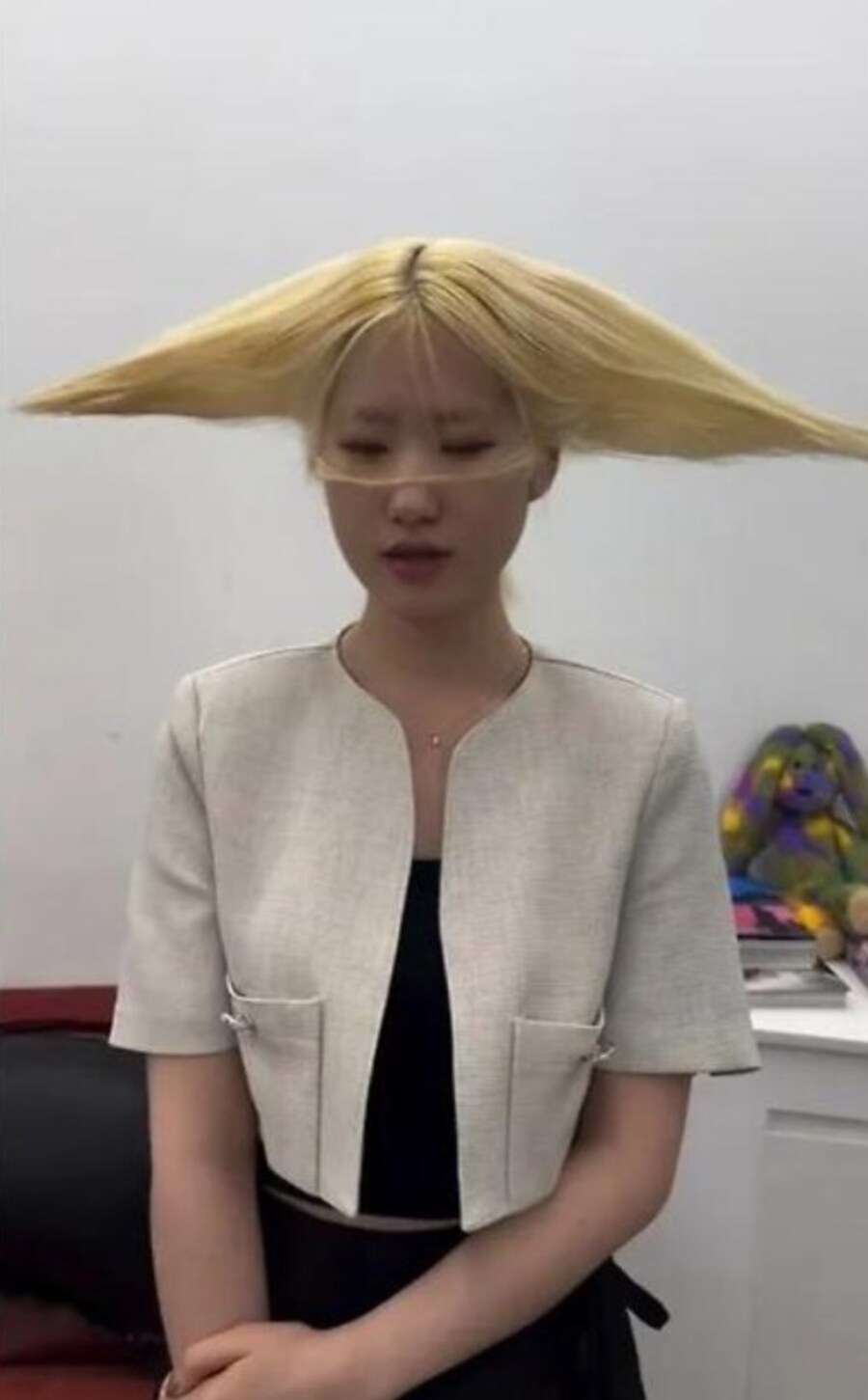 얼굴형이 긴 여자들을 위한 맞춤식 헤어 스타일링_10.jpg