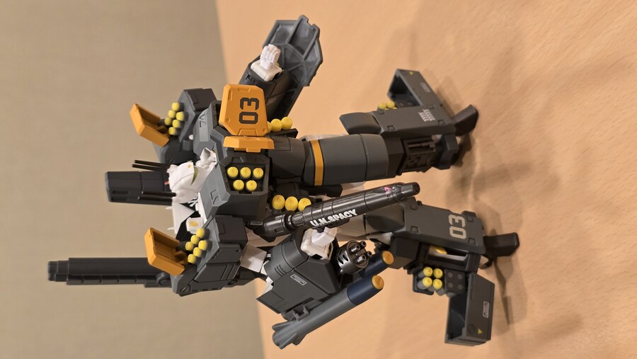 하이메탈R VF-1S 아머드입니다._3.jpg