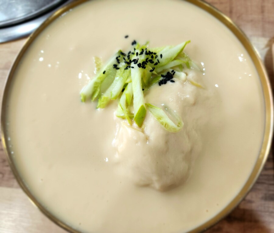사람이 가장 배고파진다는 토요일 새벽_7.jpg