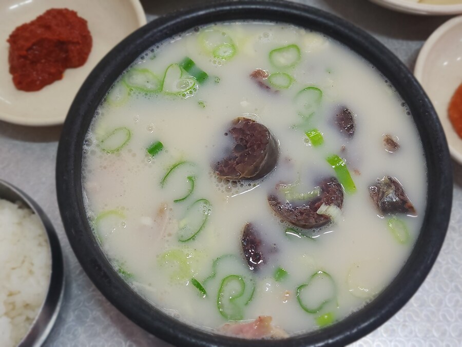 사람이 가장 배고파진다는 토요일 새벽_11.jpg