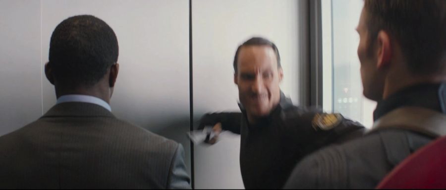 [MCU]눈썰미가 좋은 캡틴 아메리카_9.jpg