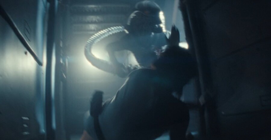 에일리언)스포) 동료를 버리는 어떤 냉혈한 악당의 이야기_28.jpg