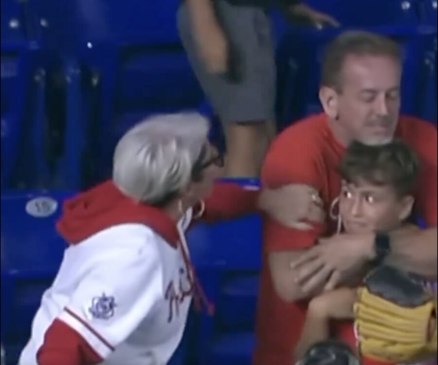 미국에서 오늘 공공의 적이 된 여자_2.jpg