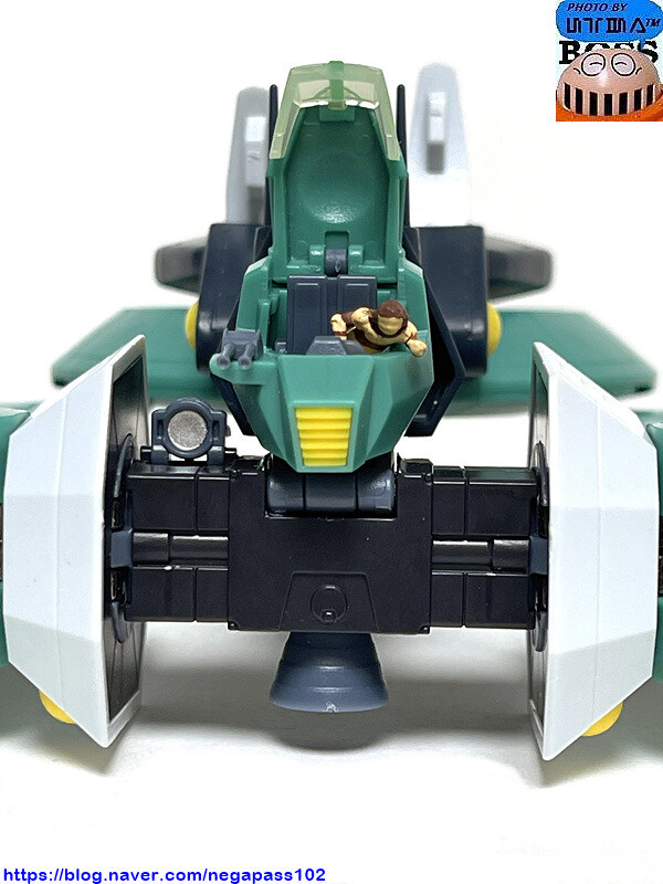 하이메탈R '워커 개리어'_11.jpg