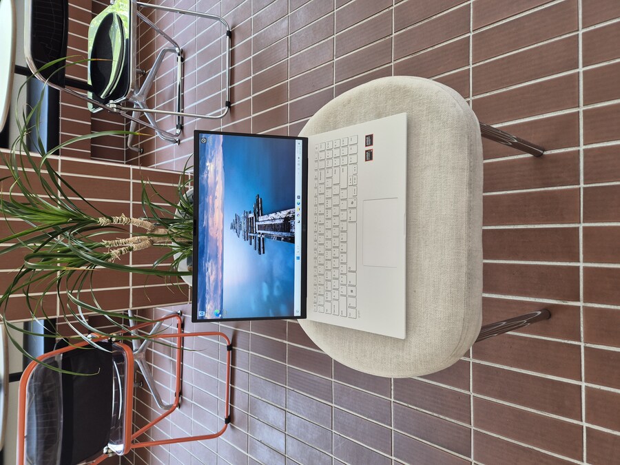 [네이버] 2025년 LG그램 노트북 AI AMD 크라켄5 노트북 [121만원대]_1.jpg