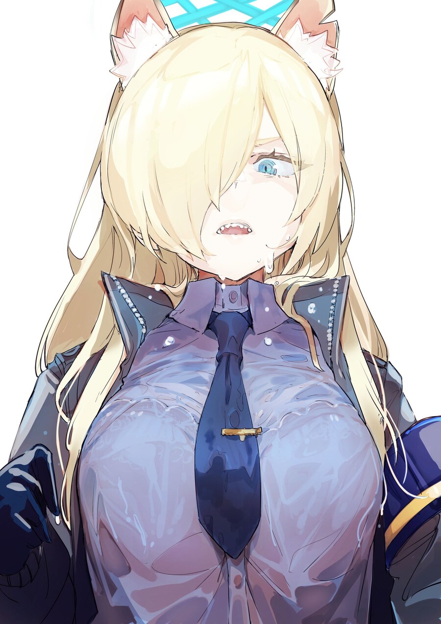 블루아카) 이런 몸매로 경찰을 무리라고_3.jpg