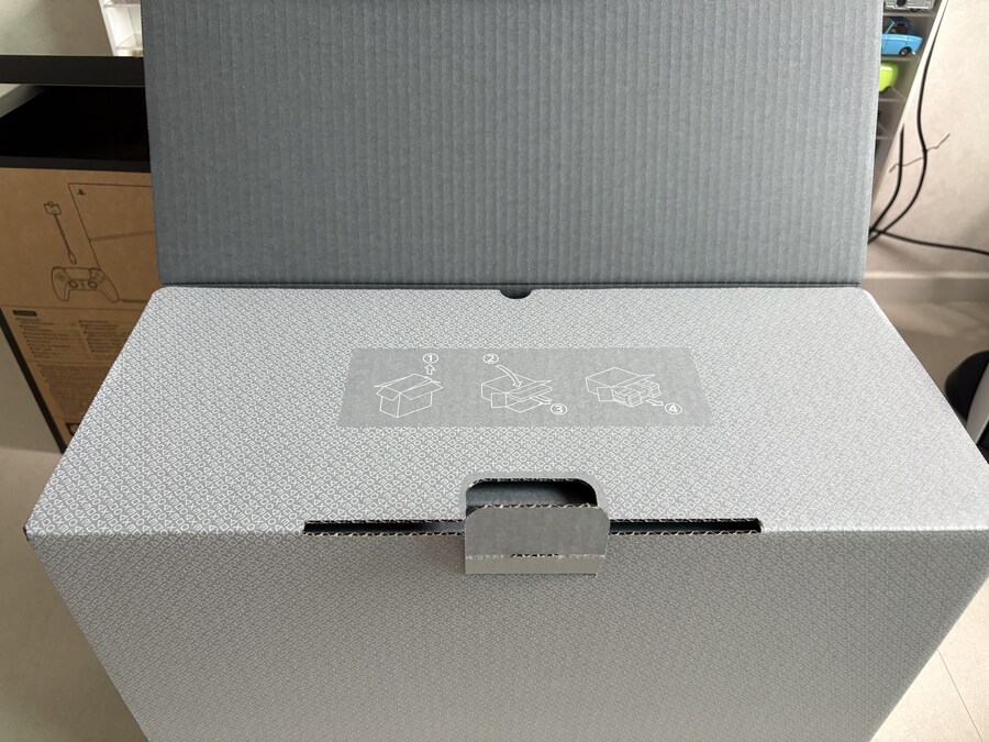 플레이스테이션 30주년 콘솔 언박싱_10.jpg