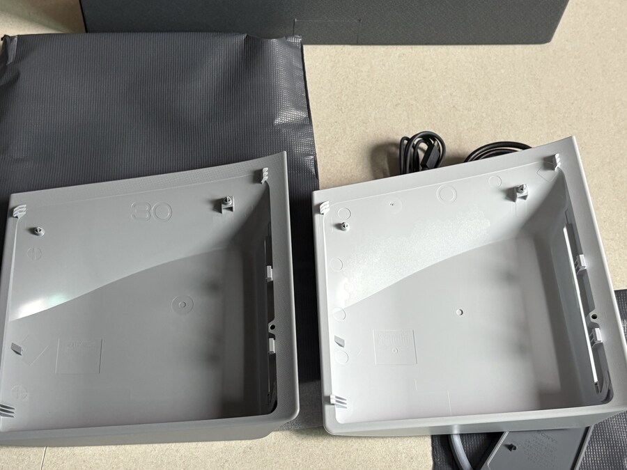 플레이스테이션 30주년 콘솔 언박싱_35.jpg