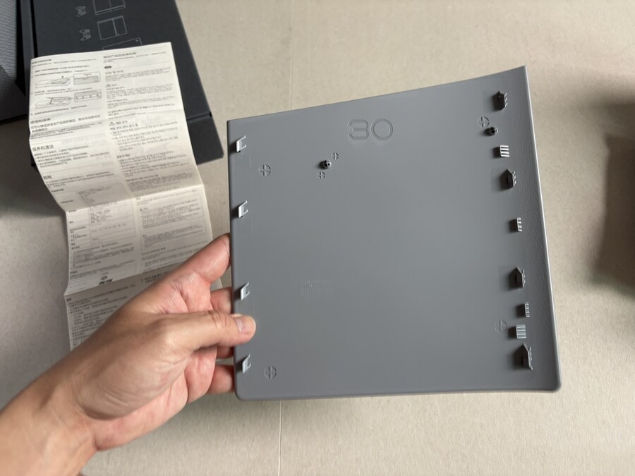 플레이스테이션 30주년 콘솔 언박싱_50.jpg