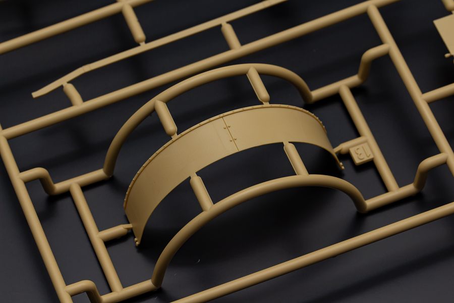 [아카데미 과학] 1/35 독일 3호전차 N형 아프리카 군단 런너 사진_30.png