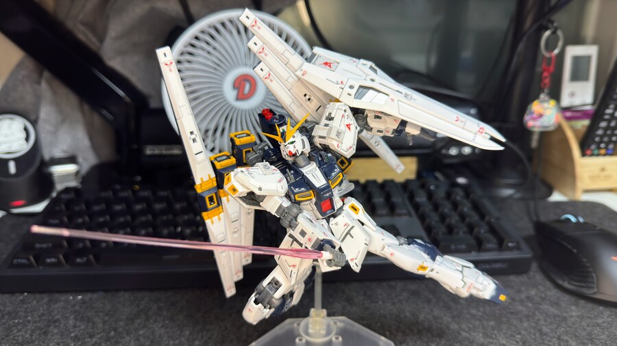 RG 뉴 건담 (더블 핀 판넬)_5.jpg