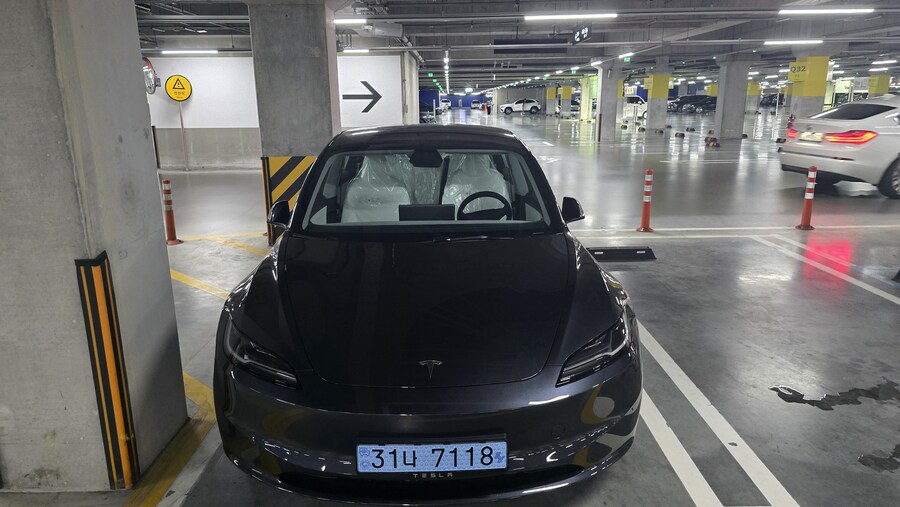 모델3 출고했습니다 무사고 기원합니다_1.jpg