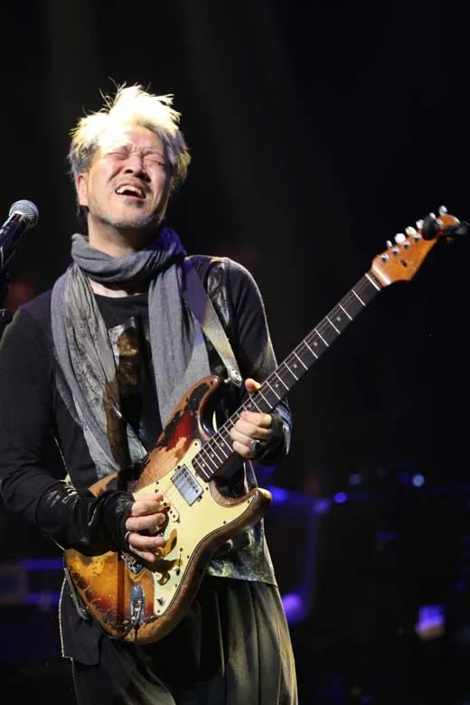 봄여름가을겨울 김종진 기타_9.webp