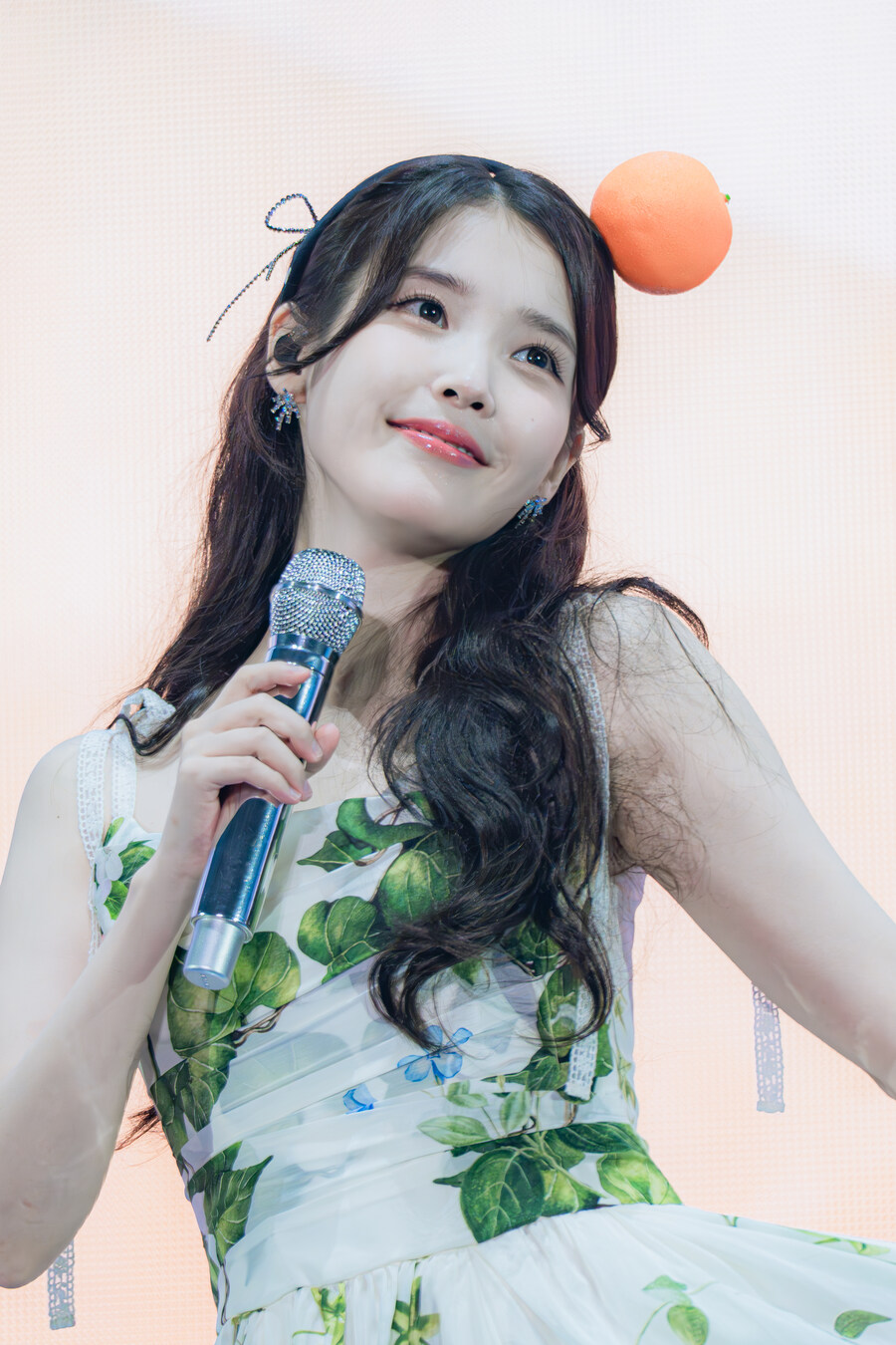 2025.09.14 아이유 FAN MEET-UP(셀카봉)_18.jpg