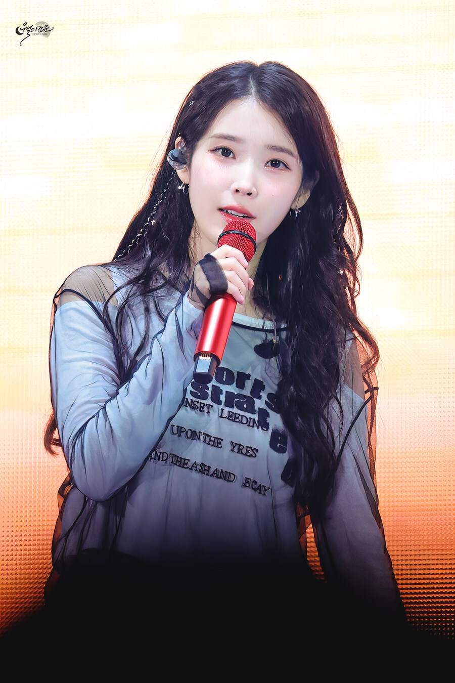 2025.09.13 아이유 FAN MEET-UP(월아조운)_5.jpg