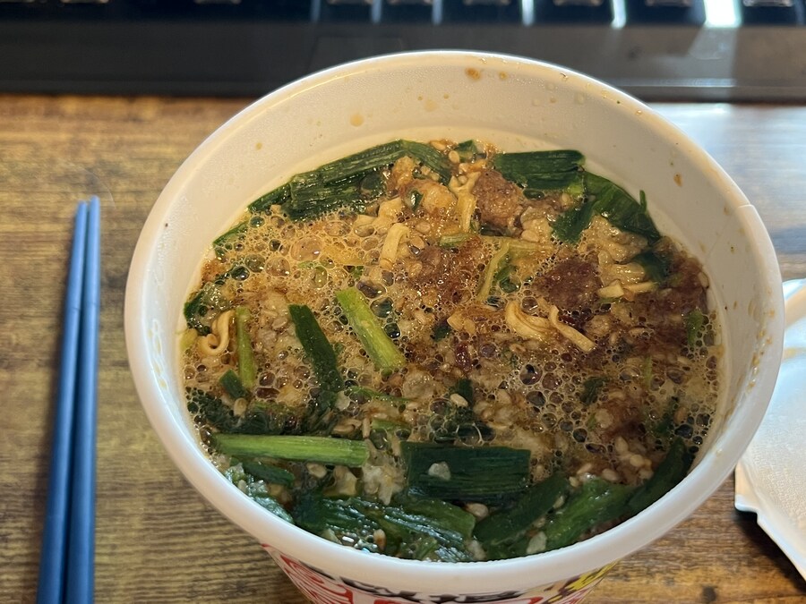 마개조 컵누들 시식_4.jpg