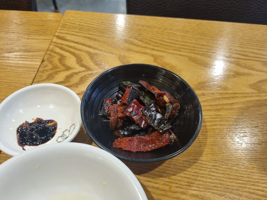 원쓰부 삼선고추짬뽕 더맵게_6.jpg