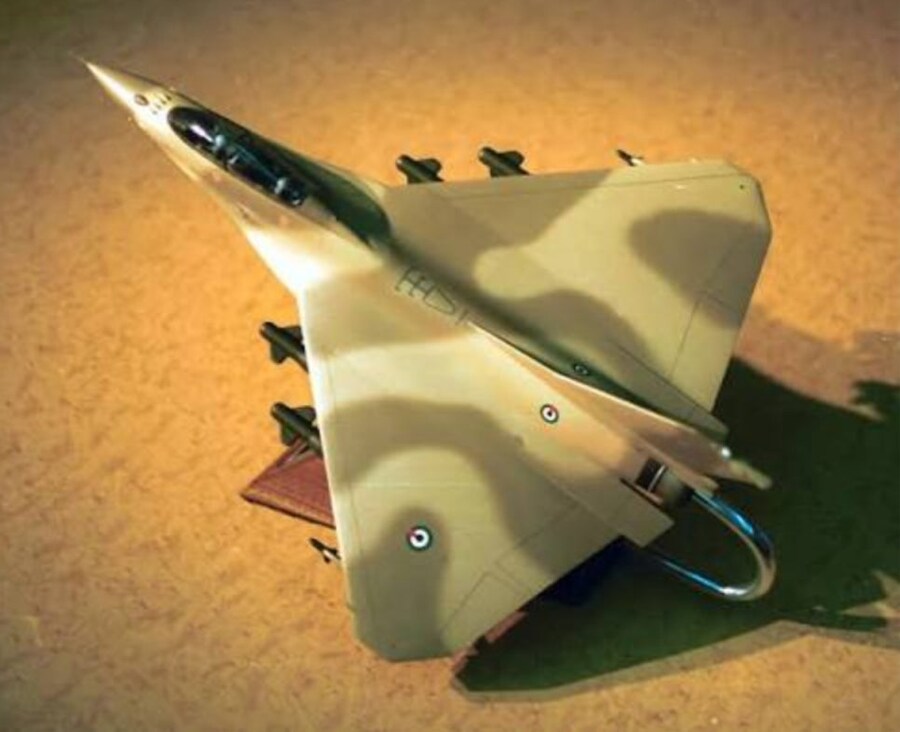 [이건 SF인가? 스케일인가?...] 아카데미 1/72 F16 커스텀_2.jpg