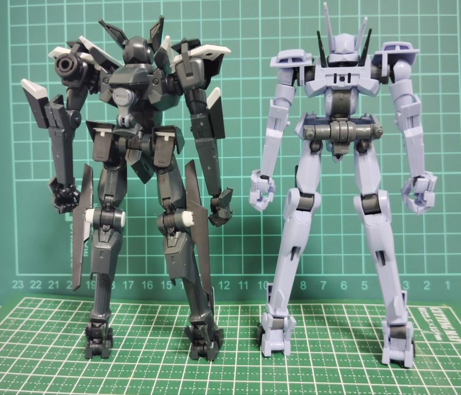 HG 1/144 GN 플래그 비교 사진 (추가)_5.jpg