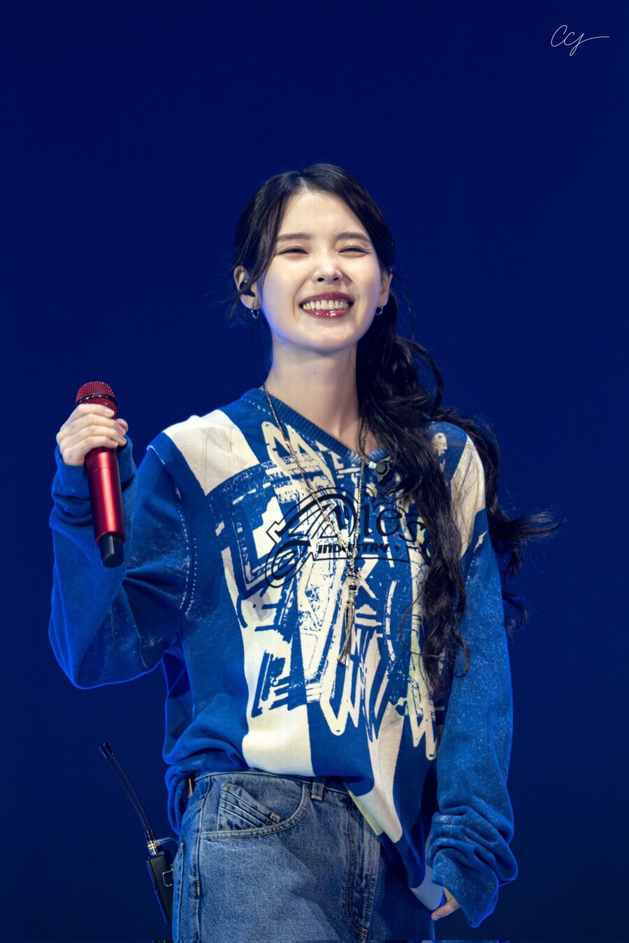 2025.09.14 아이유 FAN MEET-UP(UAENAGRAPHY)_1.jpg