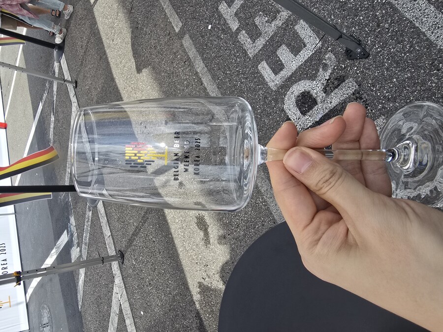 호옥시 벨지안 비어 위켄드 오신 술게이 혹은 유게이 계시나여?_3.jpg