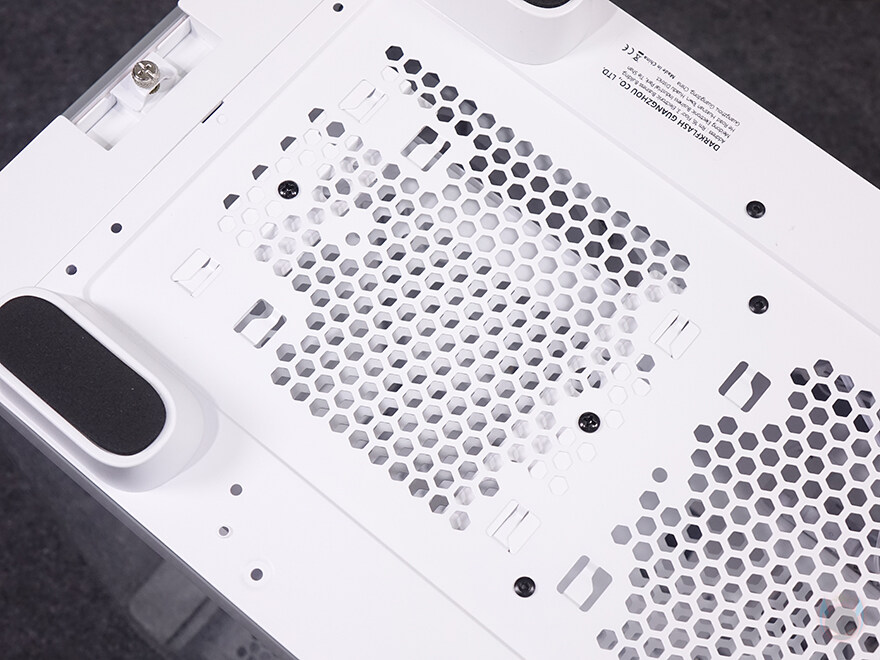 일체형 풀-커브드 강화유리 버전까지 출시! 다크플래쉬 DS900G_32.jpg