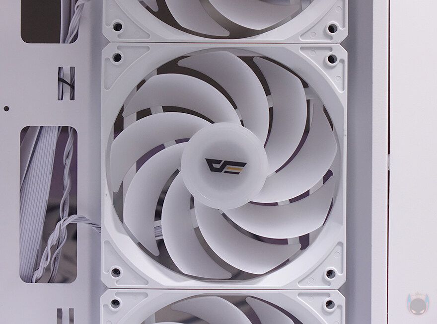 일체형 풀-커브드 강화유리 버전까지 출시! 다크플래쉬 DS900G_36.jpg