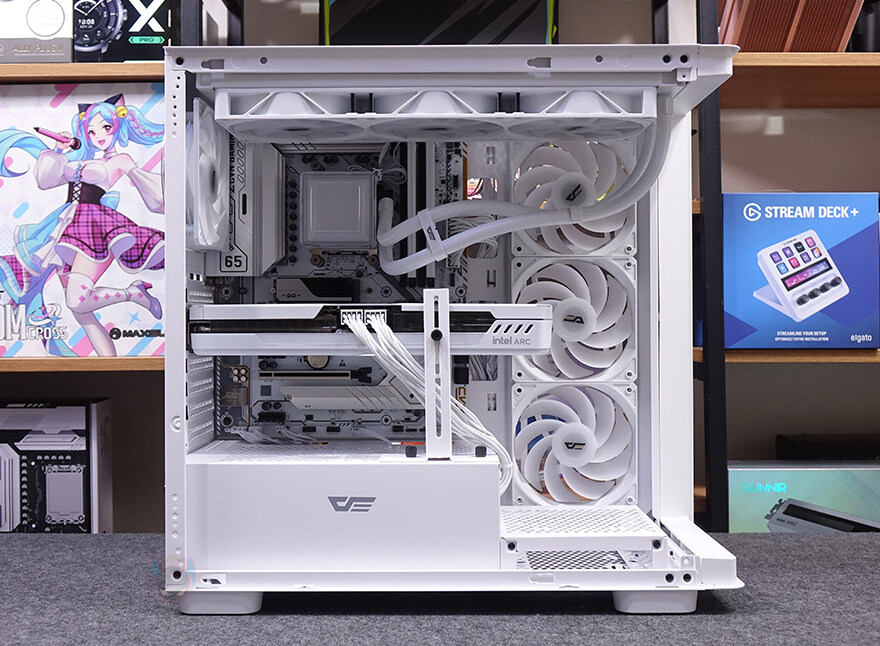 일체형 풀-커브드 강화유리 버전까지 출시! 다크플래쉬 DS900G_45.jpg